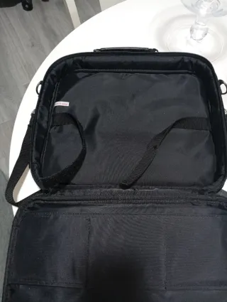 Maletín para portátil y documentos