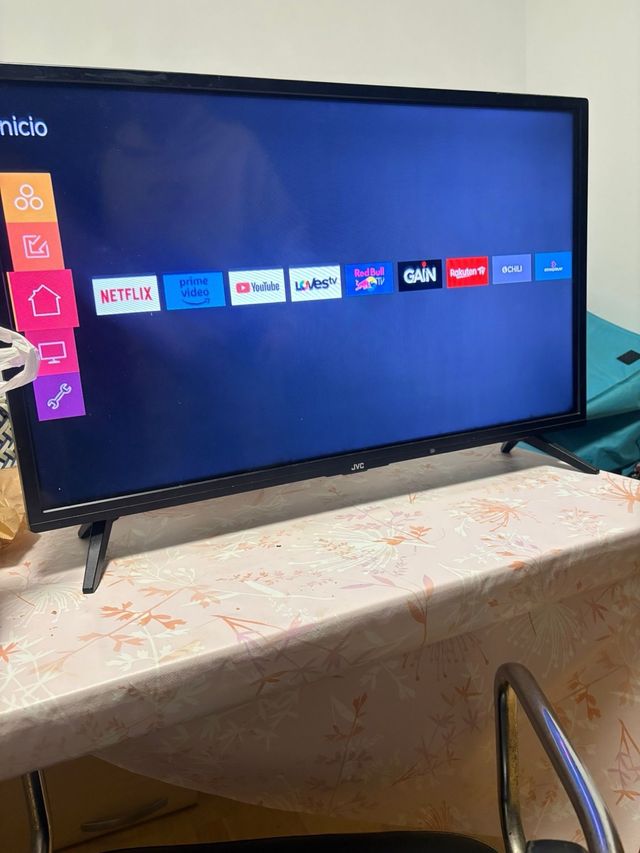 Televisión smart TV JVC 32 Negro