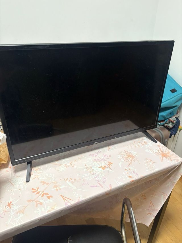 Televisión smart TV JVC 32 Negro