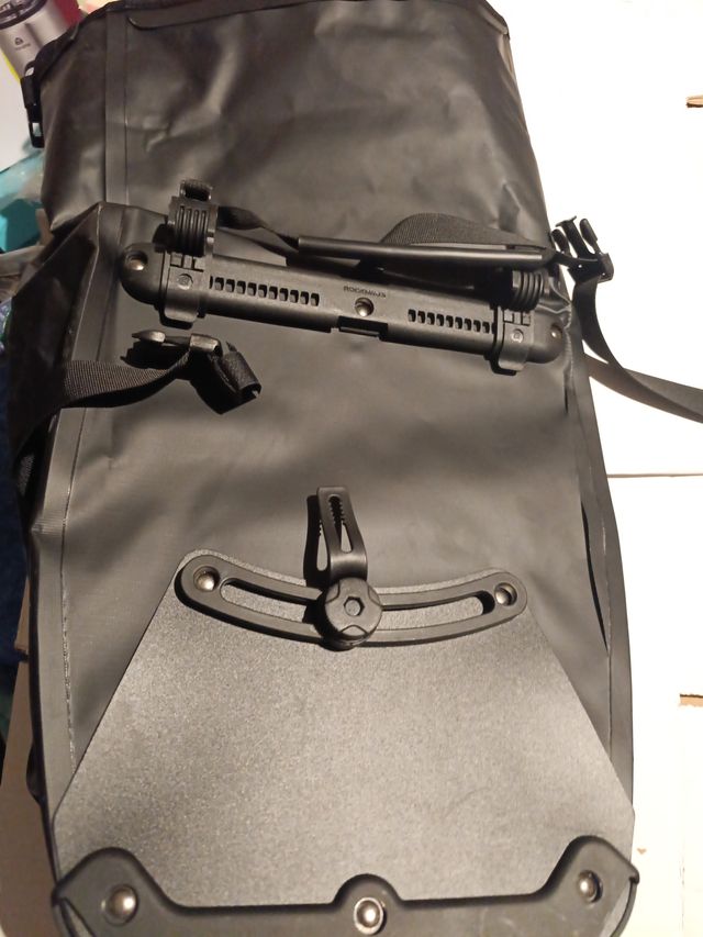 Mochila maleta Rockbros impermeable moto bici