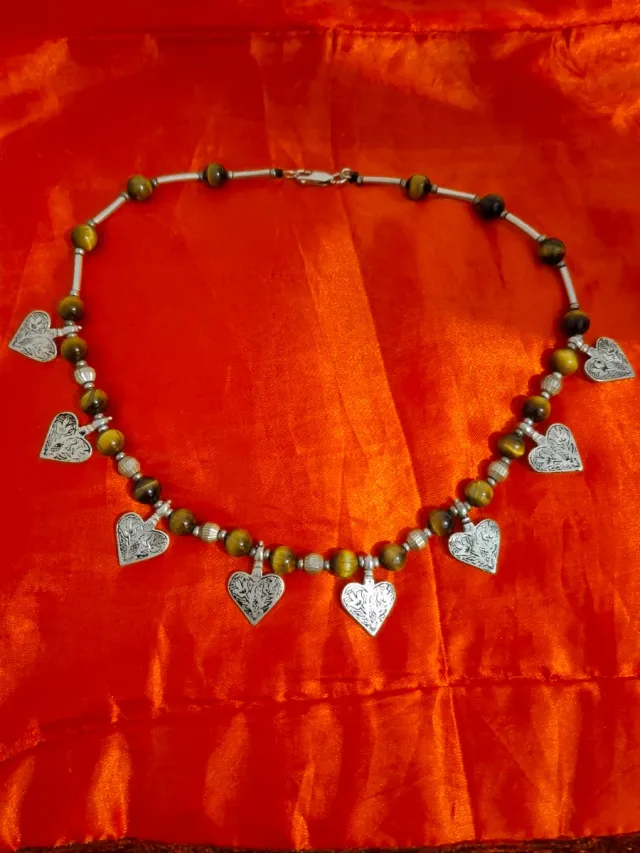 Collar de Plata 925 Ojo de Tigre Corazones