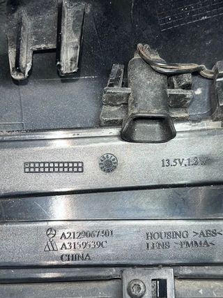 Carcasa Retrovisor Intermitente Mercedes W212