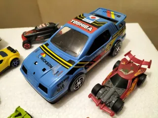Lotto completo 9 auto hotwheels e Gozan no Bburago