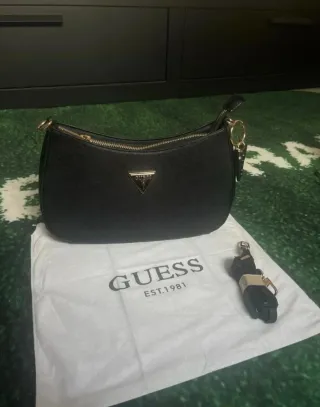 Bolso Guess Negro
