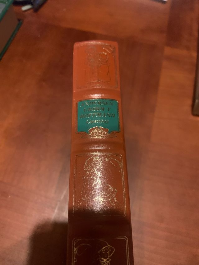 Cuentos de Andersen, Grimm y Hoffmann