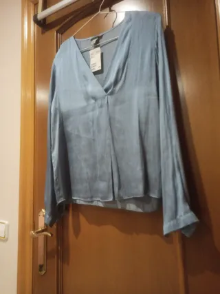 Camisa H&M azul talla L