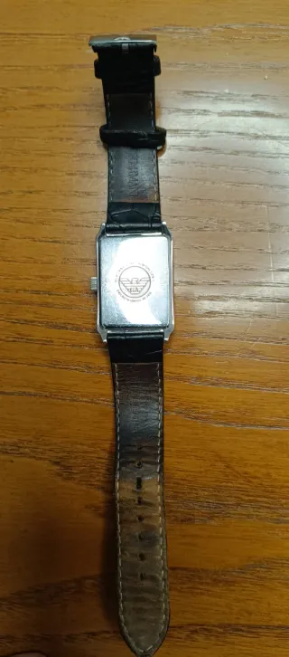 Reloj Emporio Armani Negro y Plateado