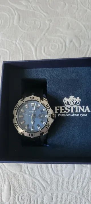Reloj Festina Azul y Plateado