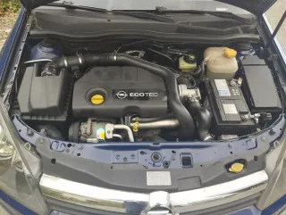 Opel Astra 2005