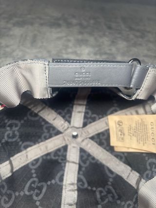 Gorra Gucci GG gris 