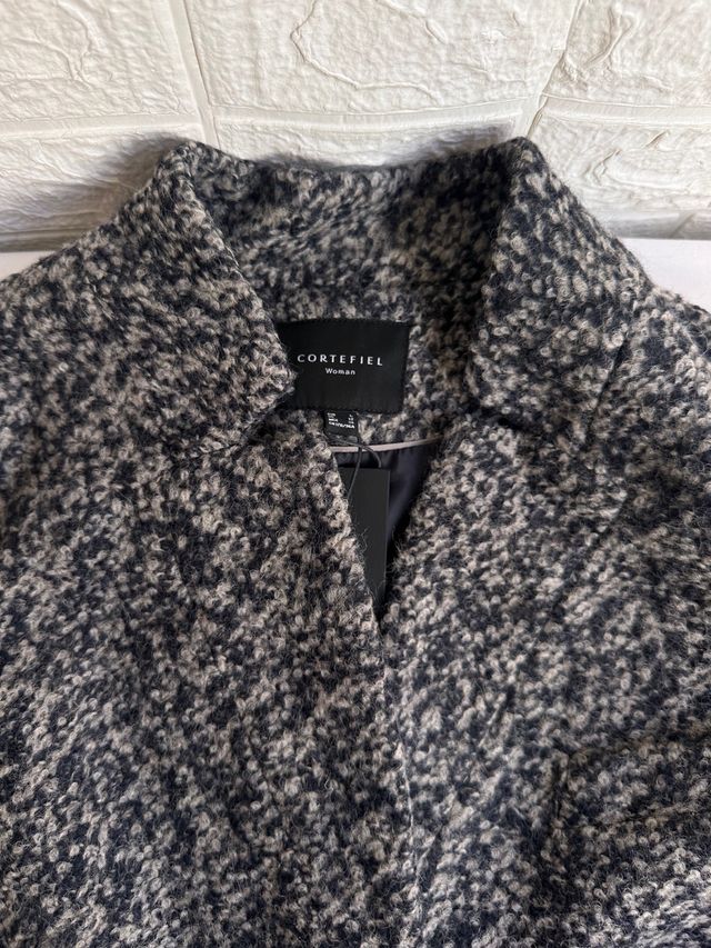 Abrigo Cortefiel Azul marino y Gris