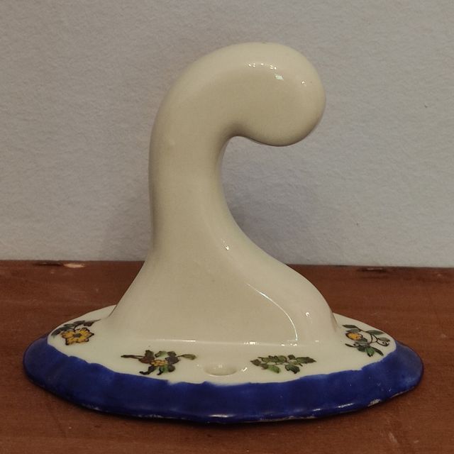 Percha cerámica baño dibujos florales