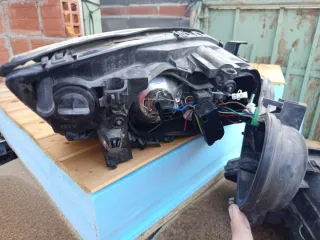 Focos Ford Mondeo 2006