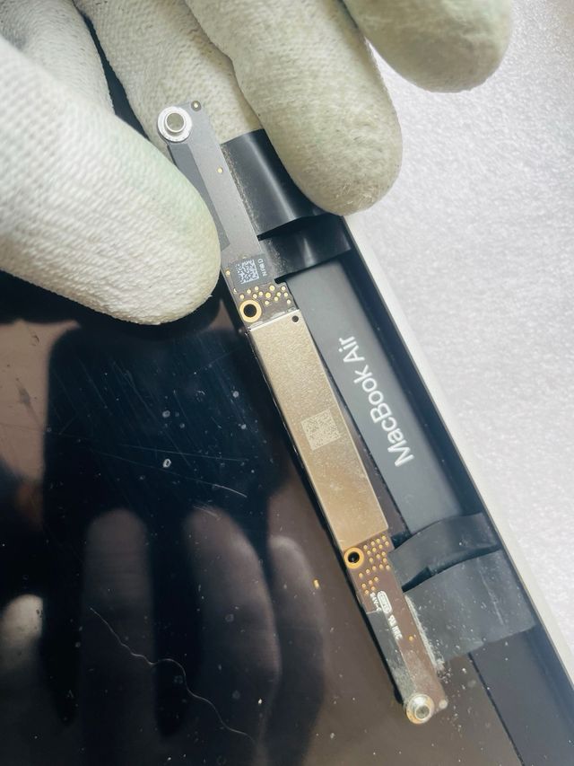 Pantalla Macbook Air 13” para piezas