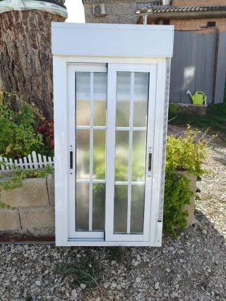 VENTANA CORREDERA CRISTAL OPACO CLIMALIT DE ALUMIN