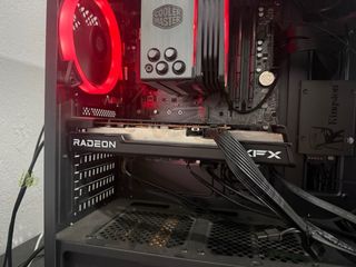 Tarjeta Gráfica AMD Radeon RX 6600
