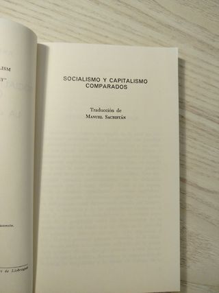 SOCIALISMO Y CAPITALISMO COMPARADOS