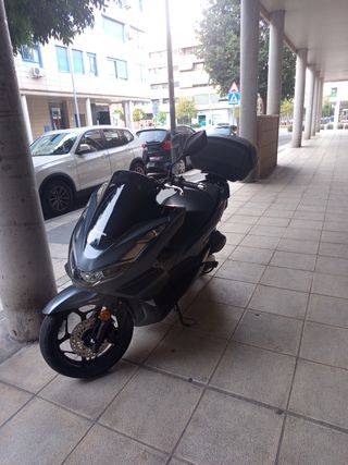 Honda PCX 125 Negra