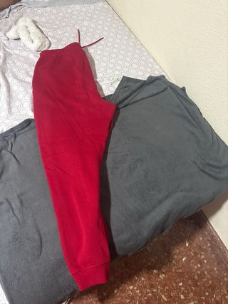 Pantalones Jordan Rojos