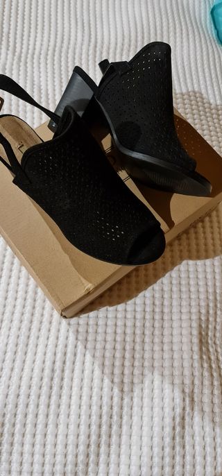 Zapatos de tacon.nuevos a estrenar