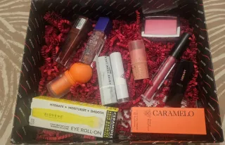 Lote Maquillaje Biovene, Primor, Give Them Lala