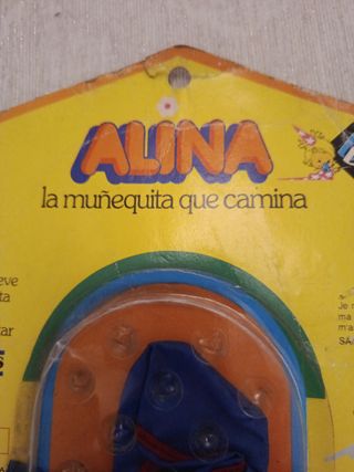 Muñeca Alina Blister 80s la muñequita que camina