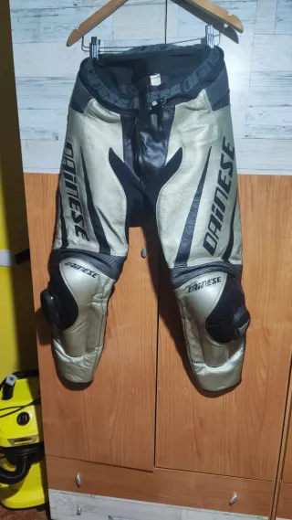 Mono Dainese 2 piezas
