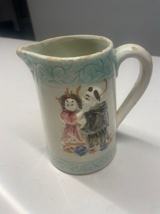 Jarrón antiguo decorado