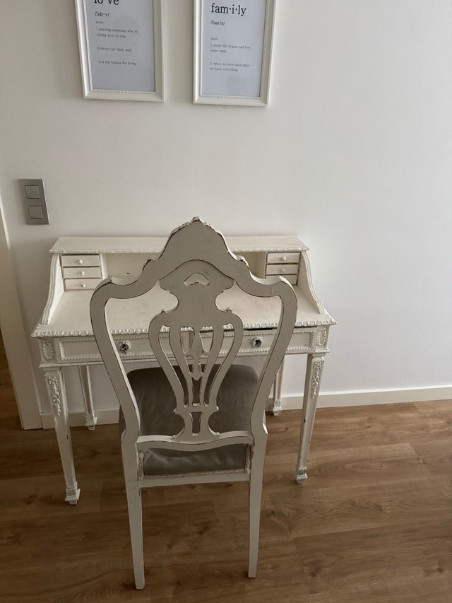 Cómoda vintage de madera