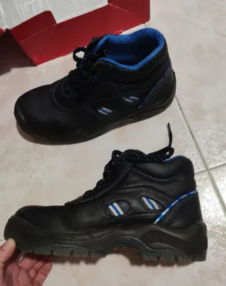 Stivali di sicurezza 42