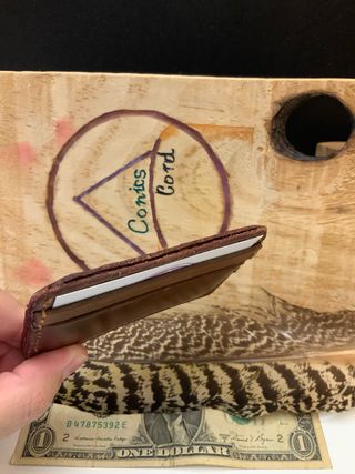Cartera de cuero marrón
