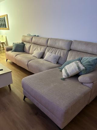 Sofá modular 4 plazas elevable usado 6 meses