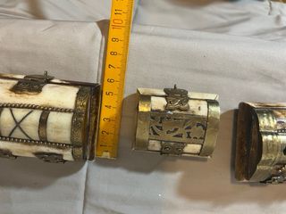 Set di 4 bauli in osso e ottone fatti a mano