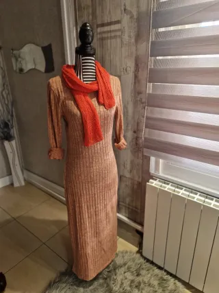 Vestido largo de punto naranja/rosa