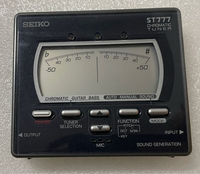 Afinador Seiko Chromatic Tuner ST777