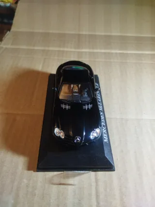 Mercedes McLaren SLR Modelo Negro