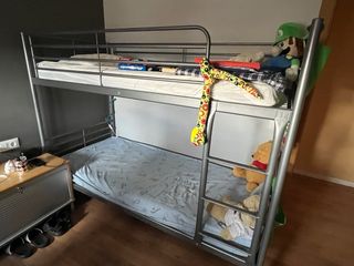 Litera Metal Ikea Buen Estado
