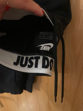 Pantalón Nike Negro