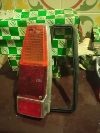 Tulipas Traseras Renault 8