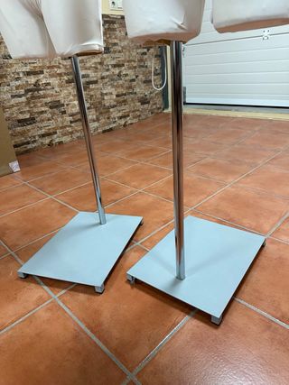 Busto Maniquí Mujer Base Metálica