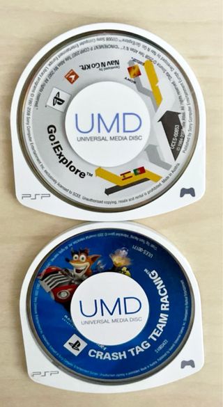 Juegos PSP Go Explore y Crash Tag Team Racing