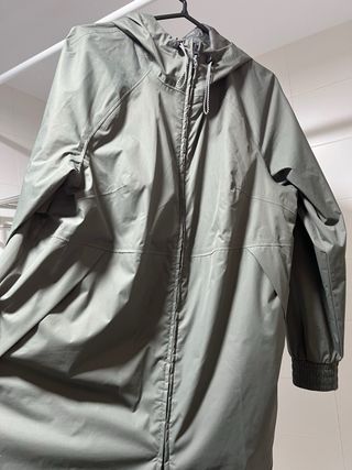 Chubasquero verde talla L