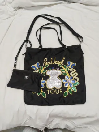 Bolso Tous Negro con Adornos Multicolor