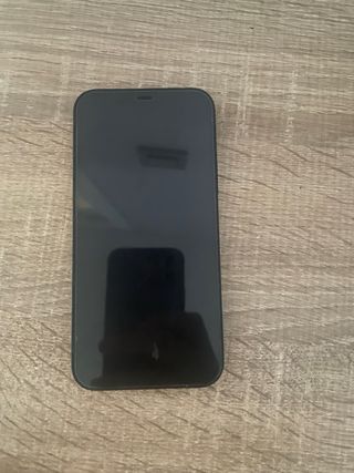 iPhone 12 Apple