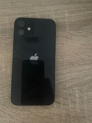iPhone 12 Apple