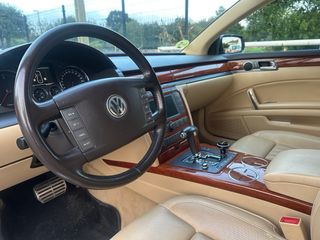Volkswagen Phaeton 2006