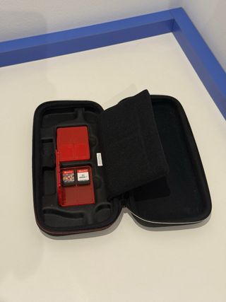 Nintendo Switch con giochi e accessori