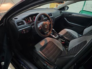 Volkswagen Jetta 2011 automatico
