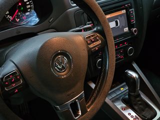 Volkswagen Jetta 2011 automatico