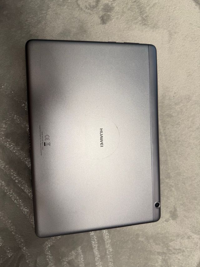 Tablet Huawei Negra y Azul